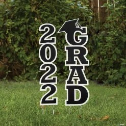 Class of 2022 Graduation Party Yard Stakes - 2 Pc.