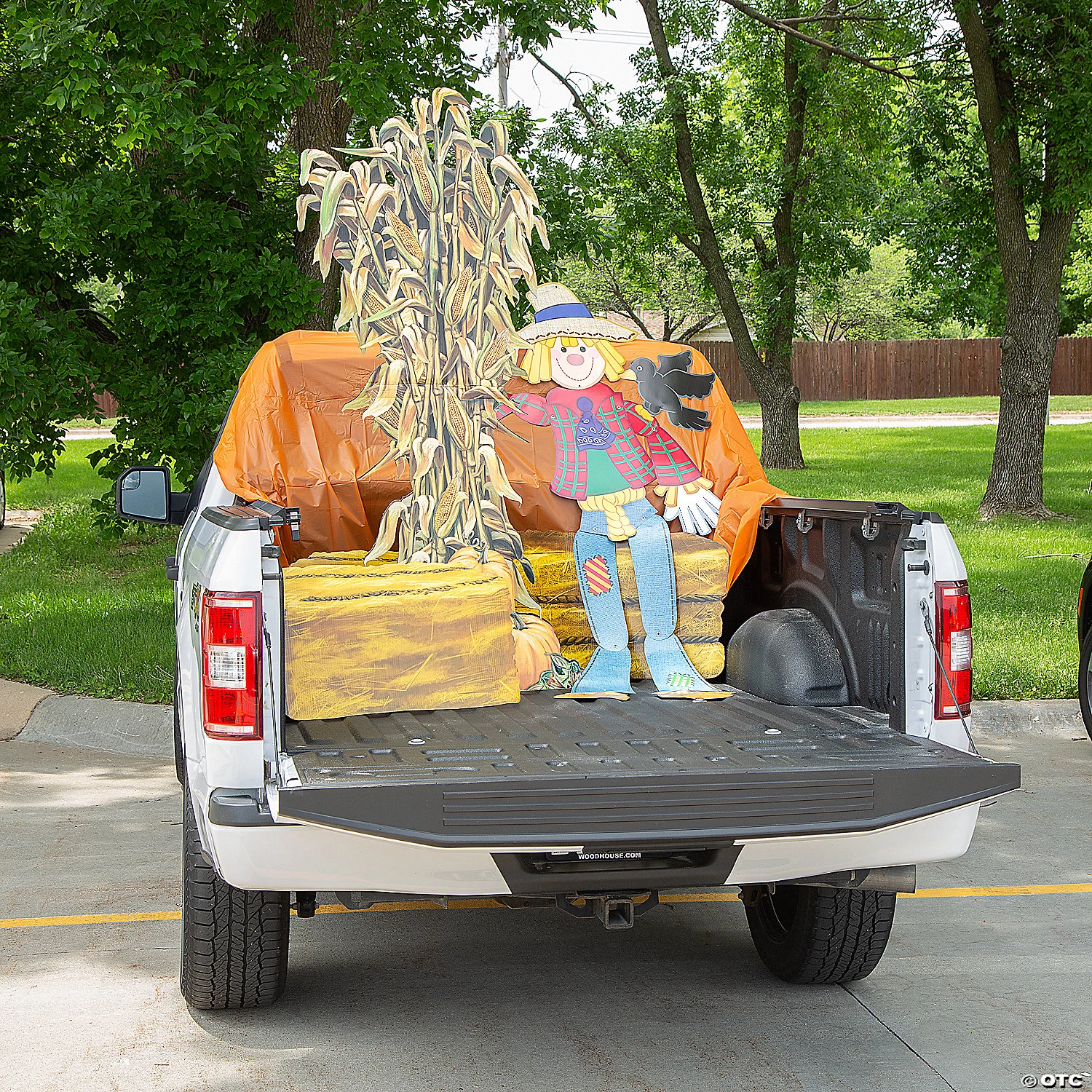 Fall Scarecrow Trunk or Treat Kit - 6 Pc. 3 Fall Scarecrow Trunk or Treat Kit - 6 Pc.