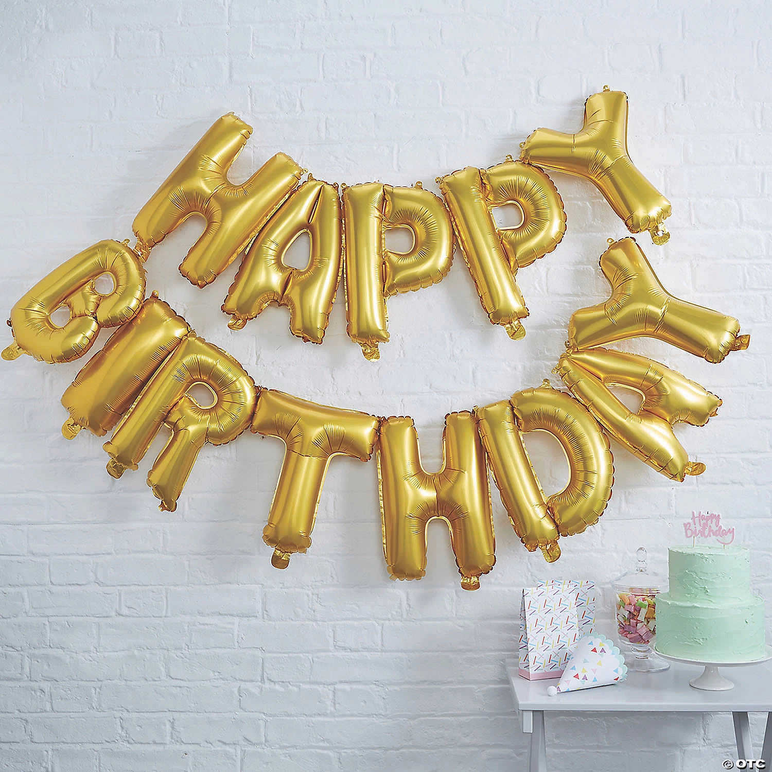 Ginger Ray Happy Birthday Gold 13" Mylar Balloon Bunting - 13 Pc. 4 Ginger Ray Happy Birthday Gold 13" Mylar Balloon Bunting - 13 Pc. - Image 2