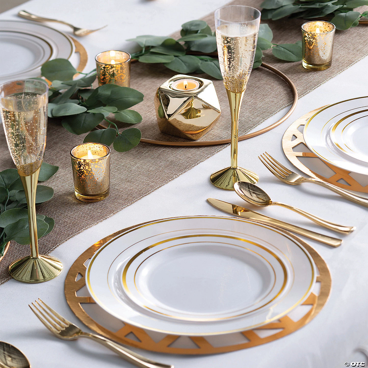 Gold Table Decorating Kit - 78 Pc. 5 Gold Table Decorating Kit - 78 Pc. - Image 3