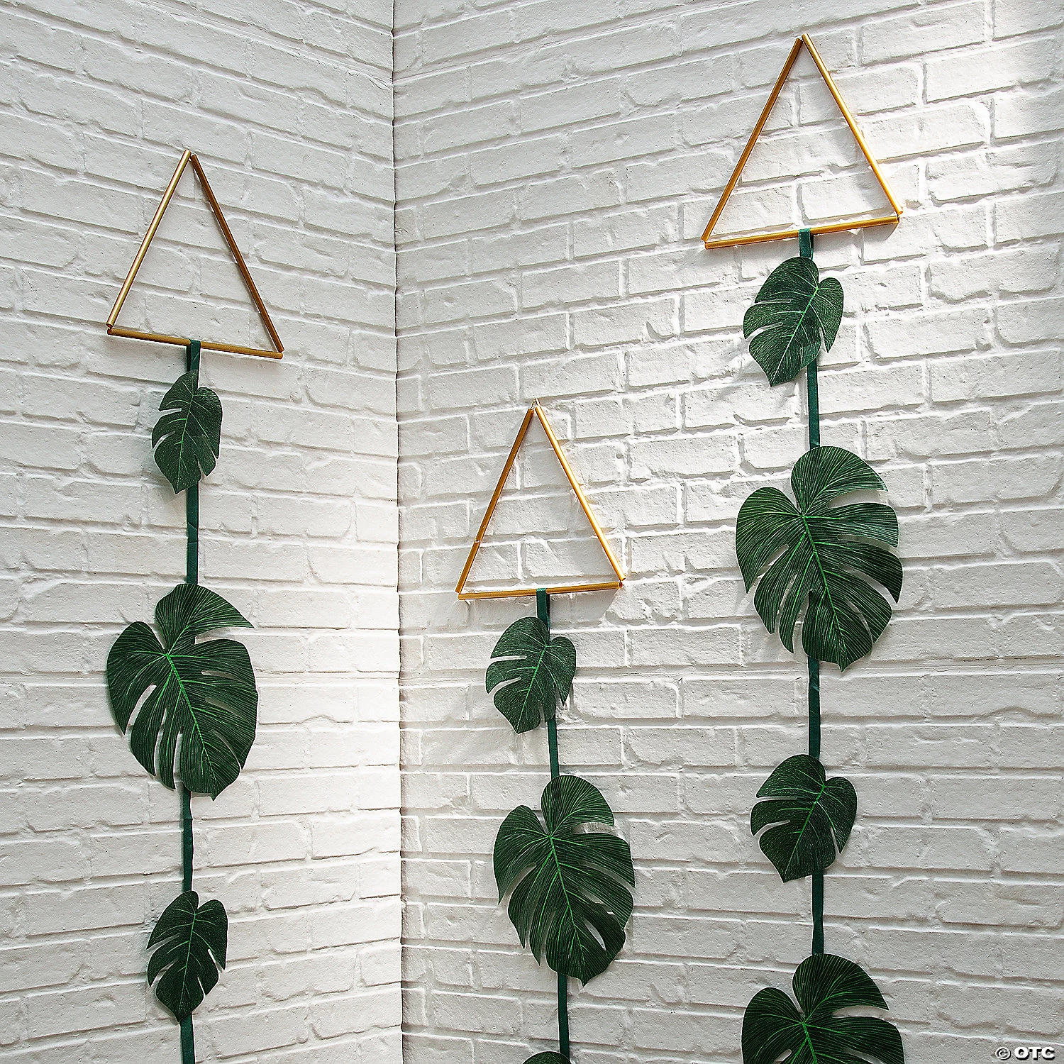 Hanging Tropical Decorating Kit - 255 Pc. 3 Hanging Tropical Decorating Kit - 255 Pc.