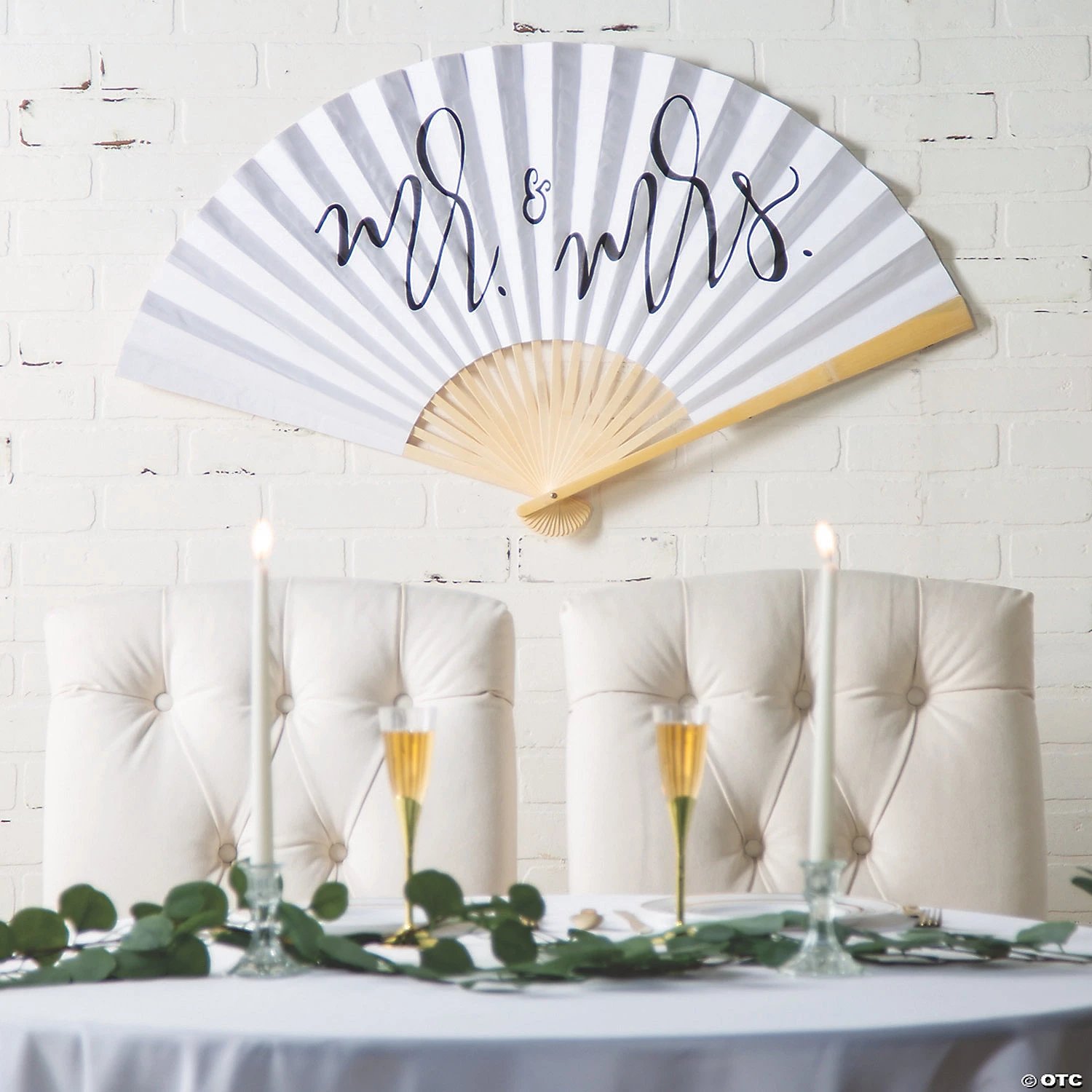 Jumbo Mr. & Mrs. Hanging Fan 5 Jumbo Mr. & Mrs. Hanging Fan - Image 3