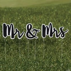 Mr. & Mrs. Yard Sign Set - 3 Pc.