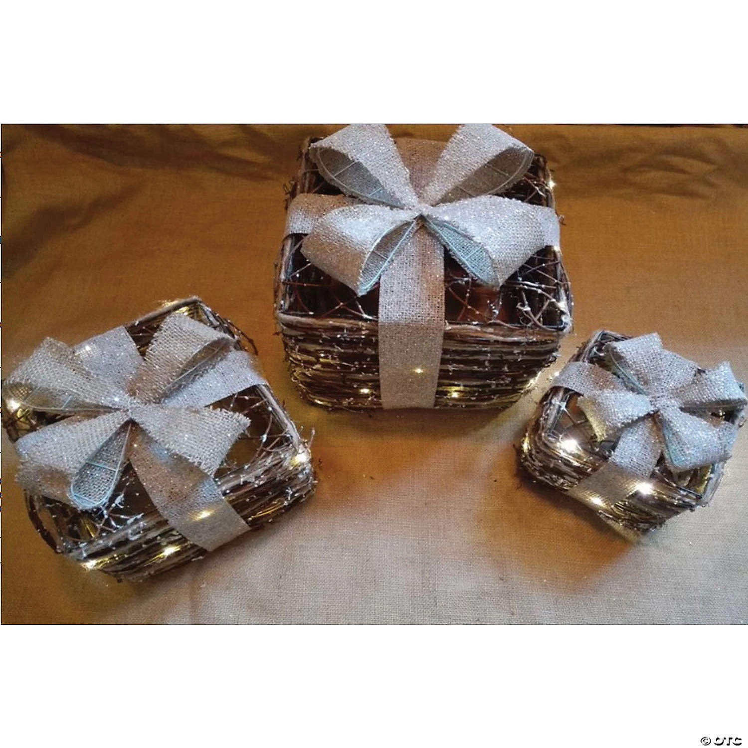 Northlight - Set of 3 Lighted Rattan Gift Boxes with Burlap Bows Table Top Christmas Decoration 4 Northlight - Set of 3 Lighted Rattan Gift Boxes with Burlap Bows Table Top Christmas Decoration - Image 2