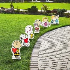 Peanuts® Valentine’s Day Sidewalk Signs - 6 Pc.