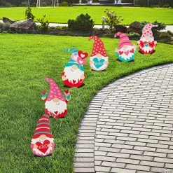 Valentine Gnome Yard Signs - 6 Pc.